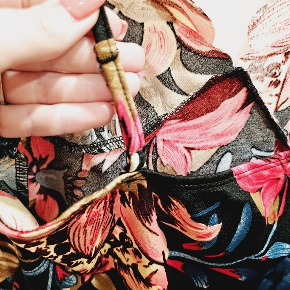 CURVY body suit,  nwot! 🔥🌹 - Picture 8 of 10